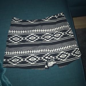 Black and white skort